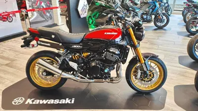Kawasaki Z 900 RS SE (2026) nuova