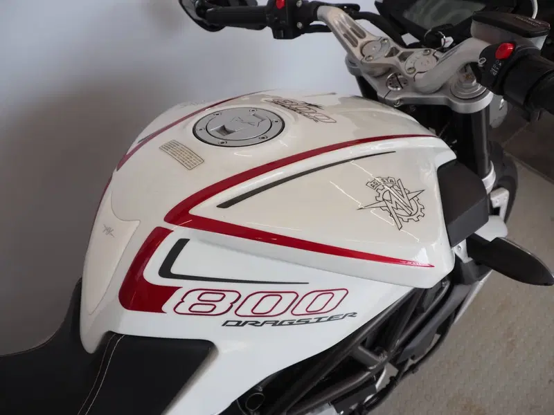MV Agusta Dragster 800 (2014 - 19) (5)