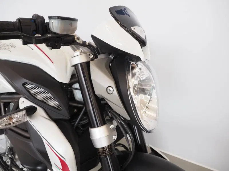 MV Agusta Dragster 800 (2014 - 19) (6)