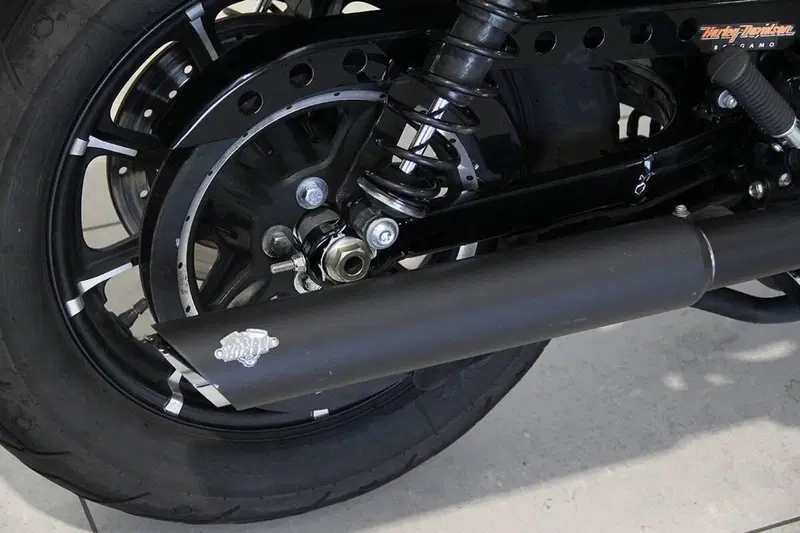Harley-Davidson 883 Iron (2014 - 16) - XL 883N (7)