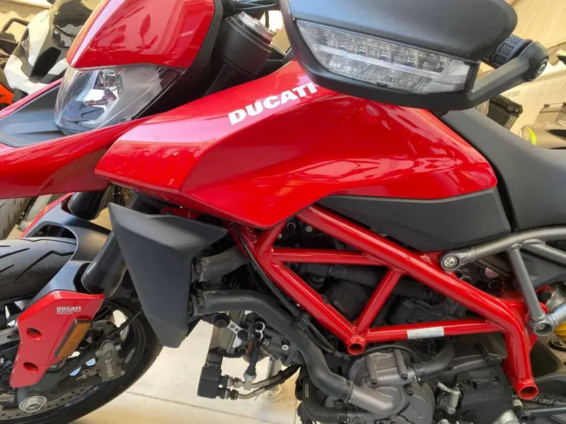 Ducati Hypermotard 950 (2022 - 25) (5)