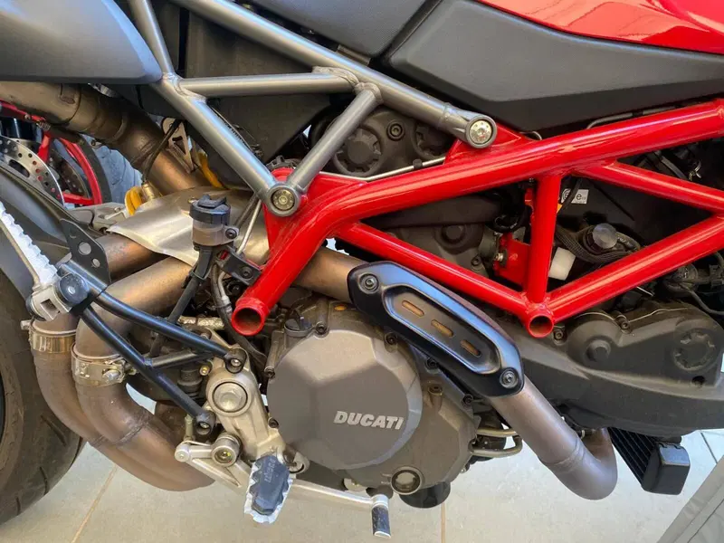 Ducati Hypermotard 950 (2022 - 25) (9)