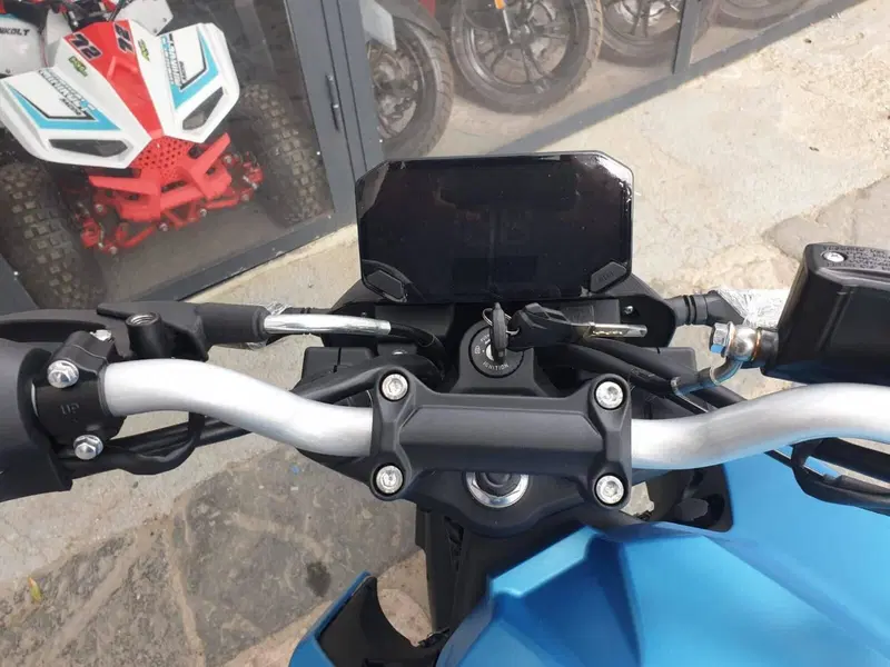 Voge Brivido 125R (2023 - 26) (9)