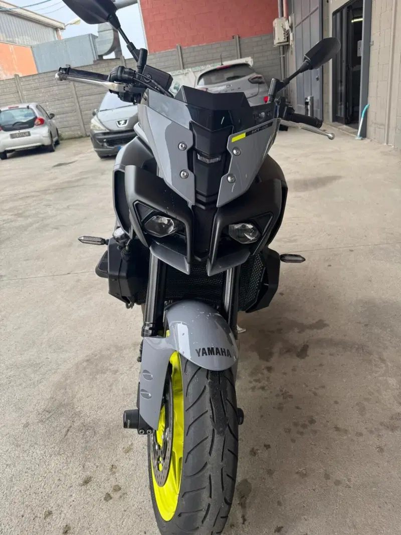 Yamaha MT-10 ABS (2016 - 17) (4)