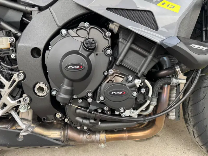 Yamaha MT-10 ABS (2016 - 17) (6)