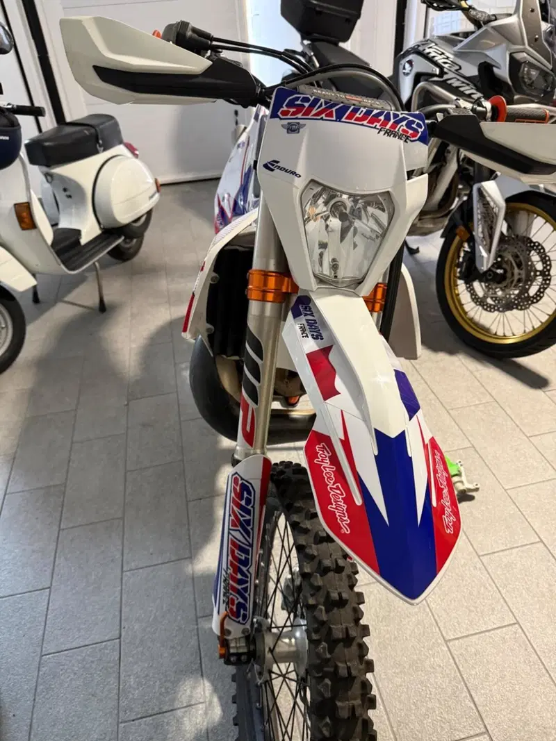 KTM 300 EXC E TPI (2019) (8)