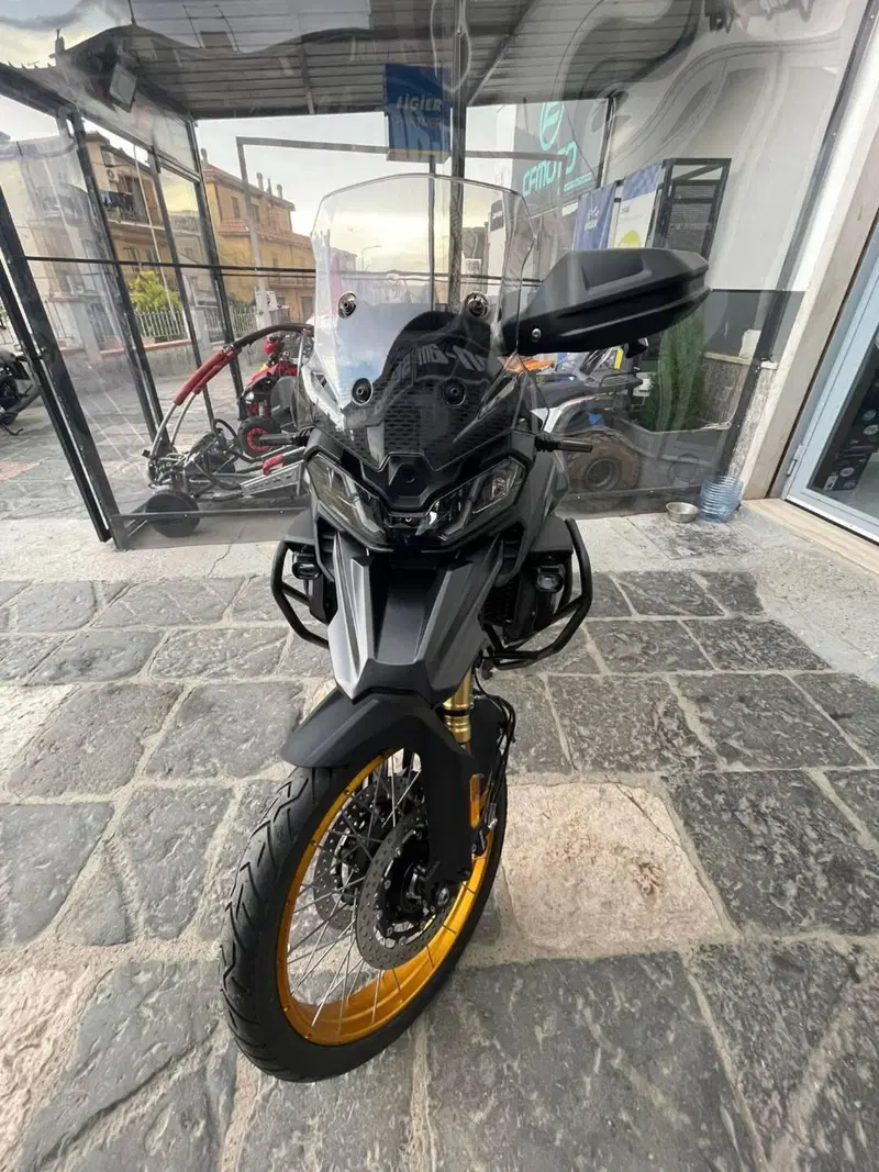 Voge Valico 900DSX (2024 - 26) (6)