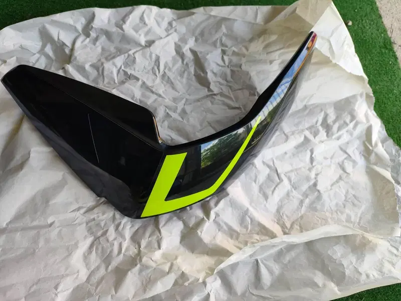 Benelli 125 fianchetti (3)