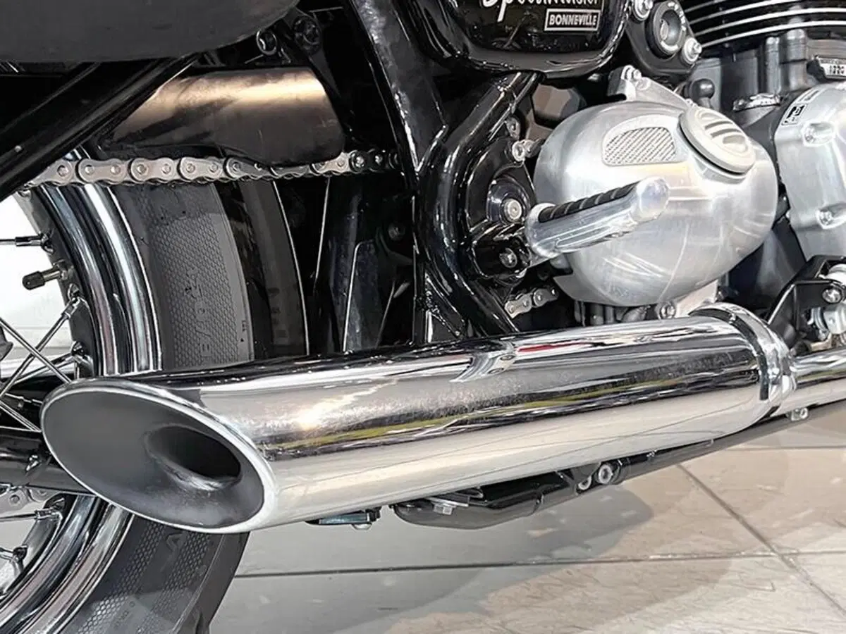 Triumph Bonneville Speedmaster 1200 (2018 - 20) (4)