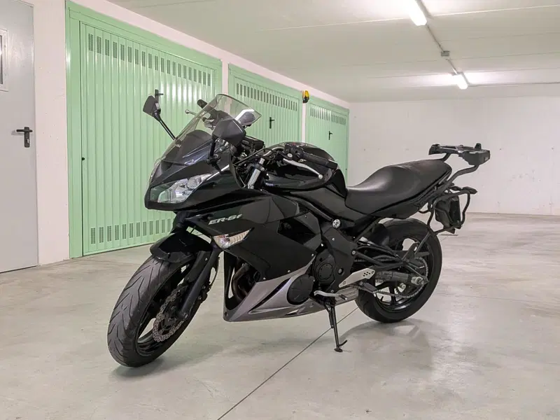 Kawasaki ER-6F (2009 - 11)