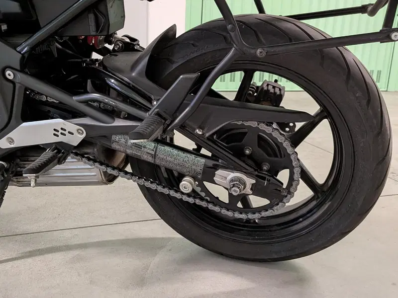 Kawasaki ER-6F (2009 - 11) (3)