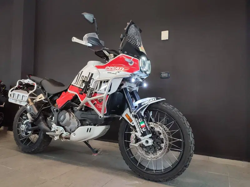Ducati DesertX (2022 - 25) (4)