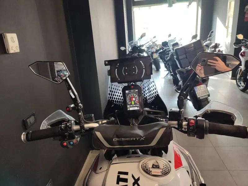 Ducati DesertX (2022 - 25) (5)