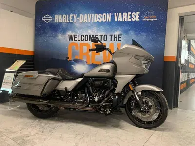 Harley-Davidson CVO Road Glide (2023) usata