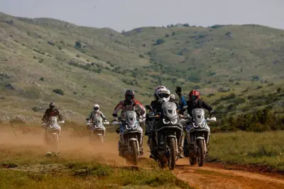 Il documentario Honda Adventure Roads 2025 arriva sulle piattaforme di streaming