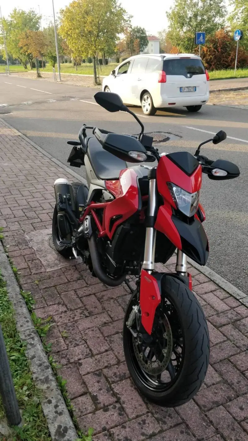 Ducati Hypermotard 821 (2013 - 15) (8)