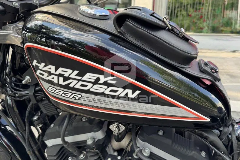 Harley-Davidson 883 R (2006 - 07) - XL 883R (10)