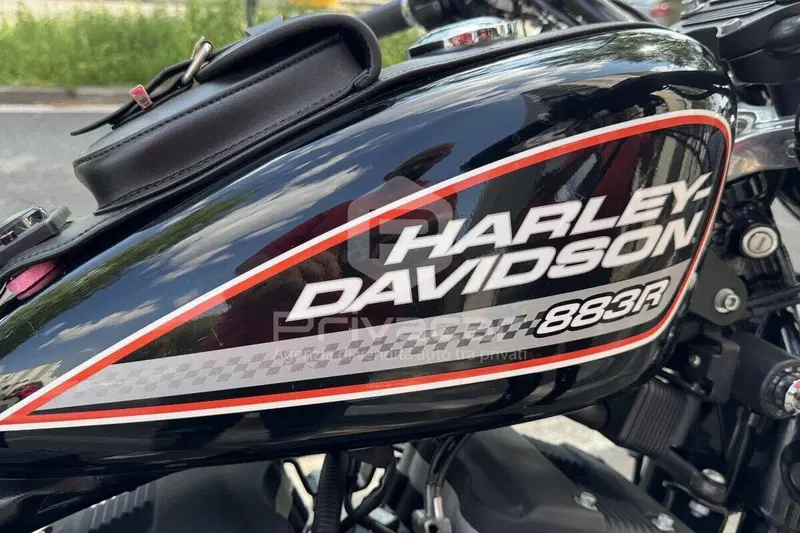 Harley-Davidson 883 R (2006 - 07) - XL 883R (11)