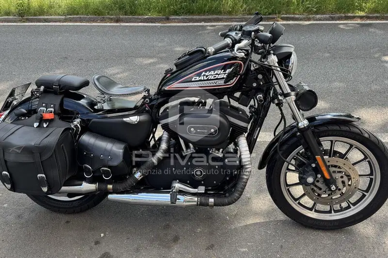 Harley-Davidson 883 R (2006 - 07) - XL 883R (2)