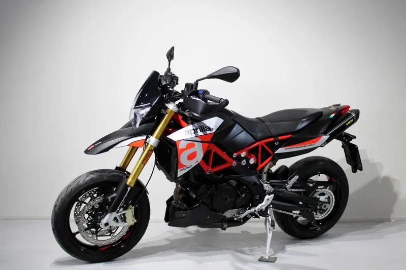 Aprilia Dorsoduro 900 (2017 - 20) (3)