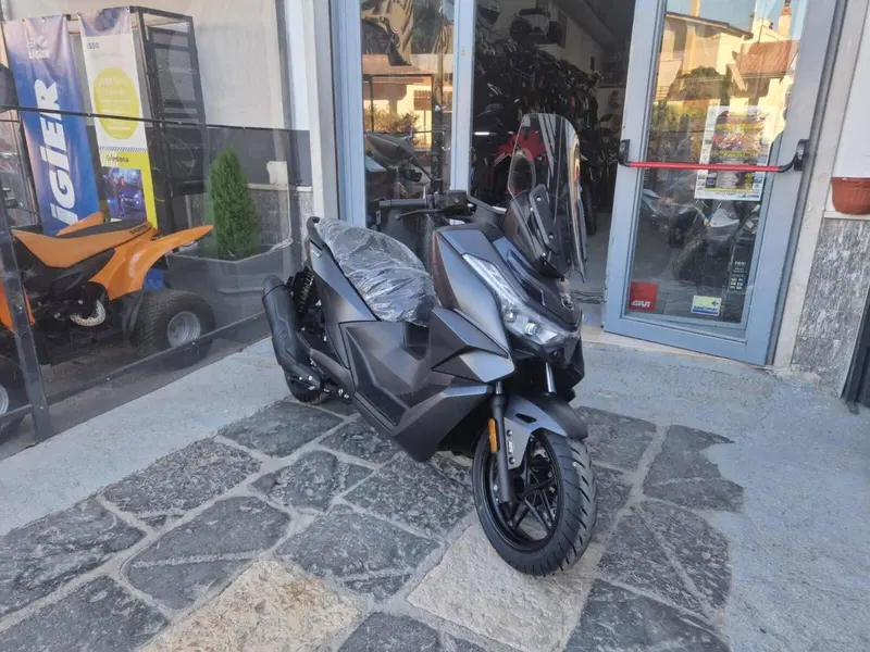 Voge Sfida SR3 (2024 - 26) (12)