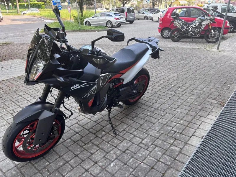 KTM 890 SMT (2023 - 25) (2)