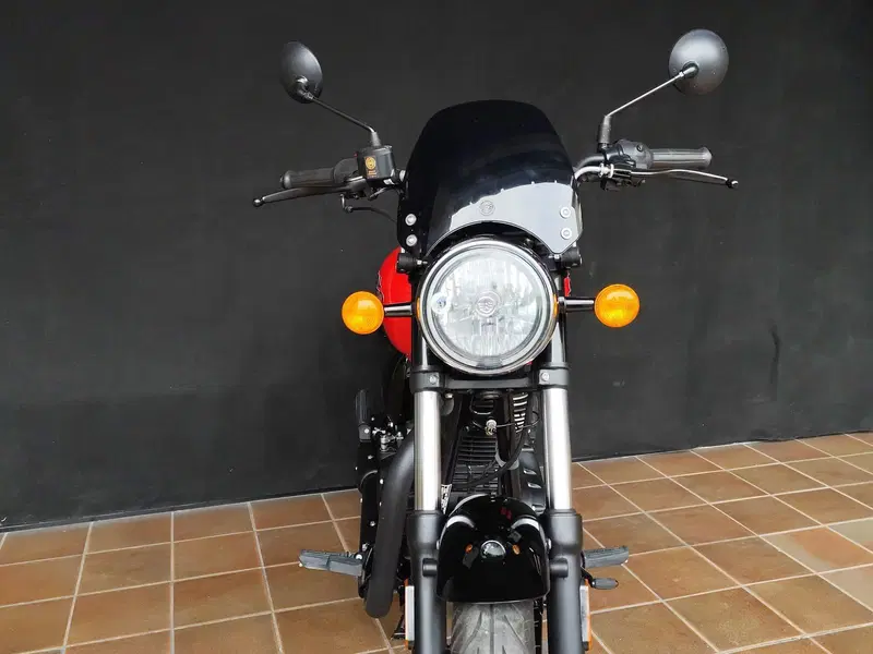 Royal Enfield Meteor 350 (2021 - 26) (3)