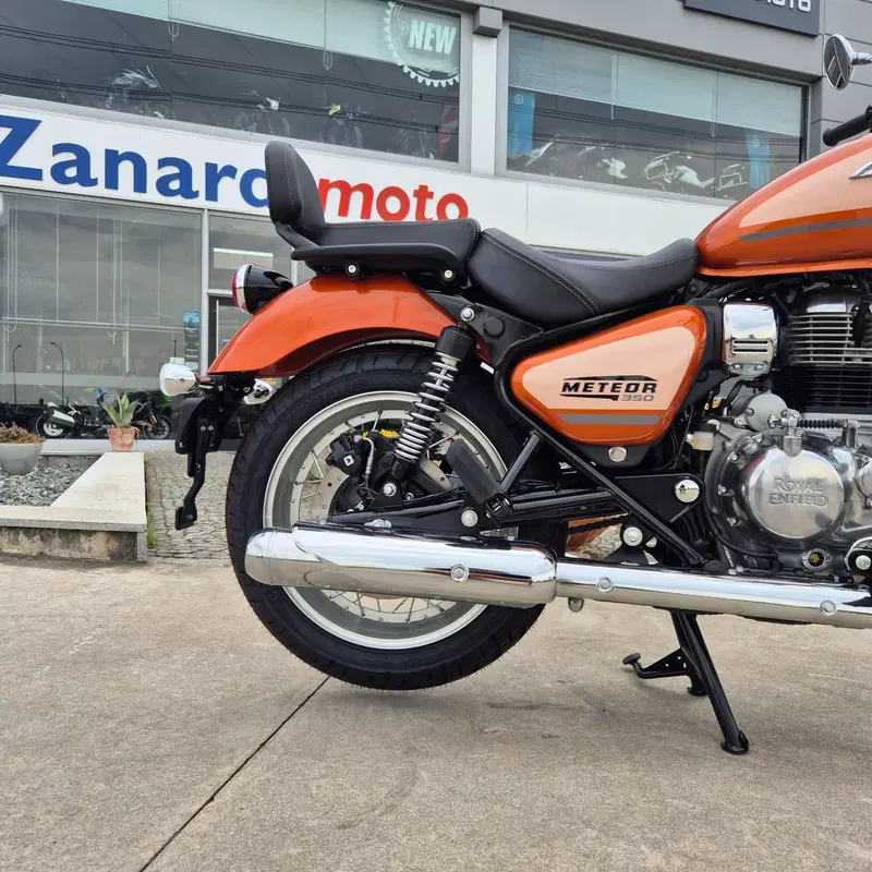 Royal Enfield Meteor 350 Aurora (2024 - 26) (5)