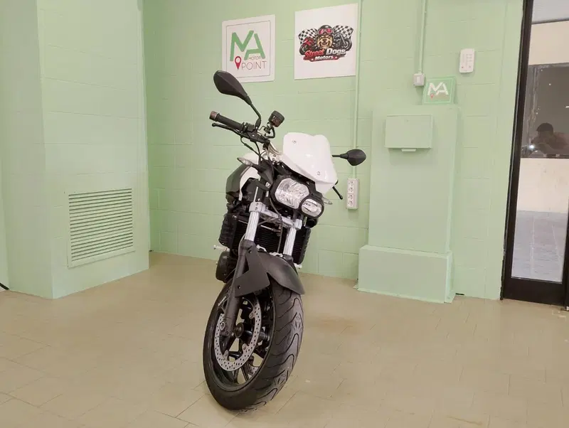 Bmw F 800 R (2009 - 11) (4)