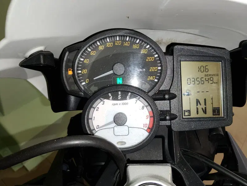 Bmw F 800 R (2009 - 11) (5)