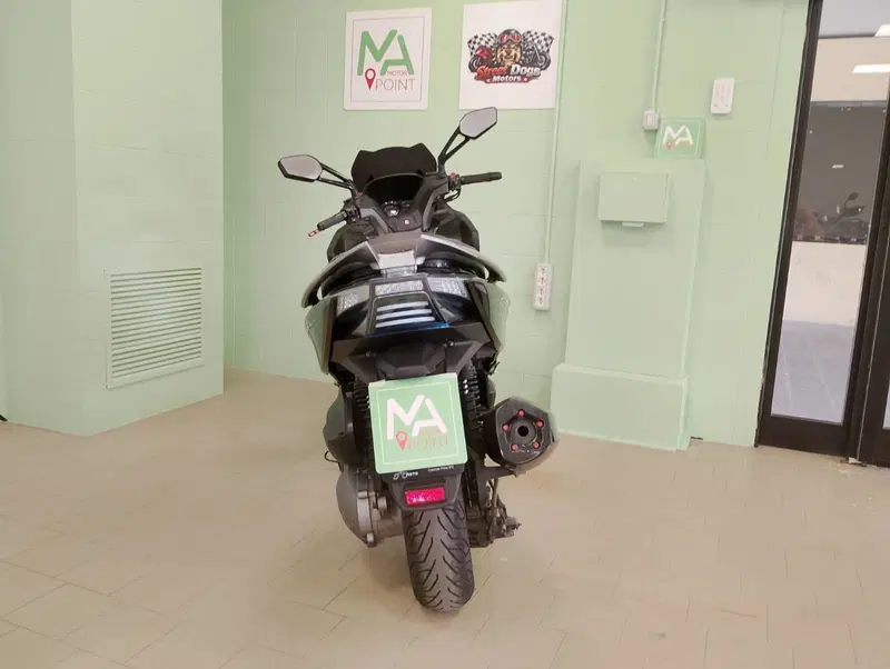 Kymco Xciting 400i (2012 - 17) (4)