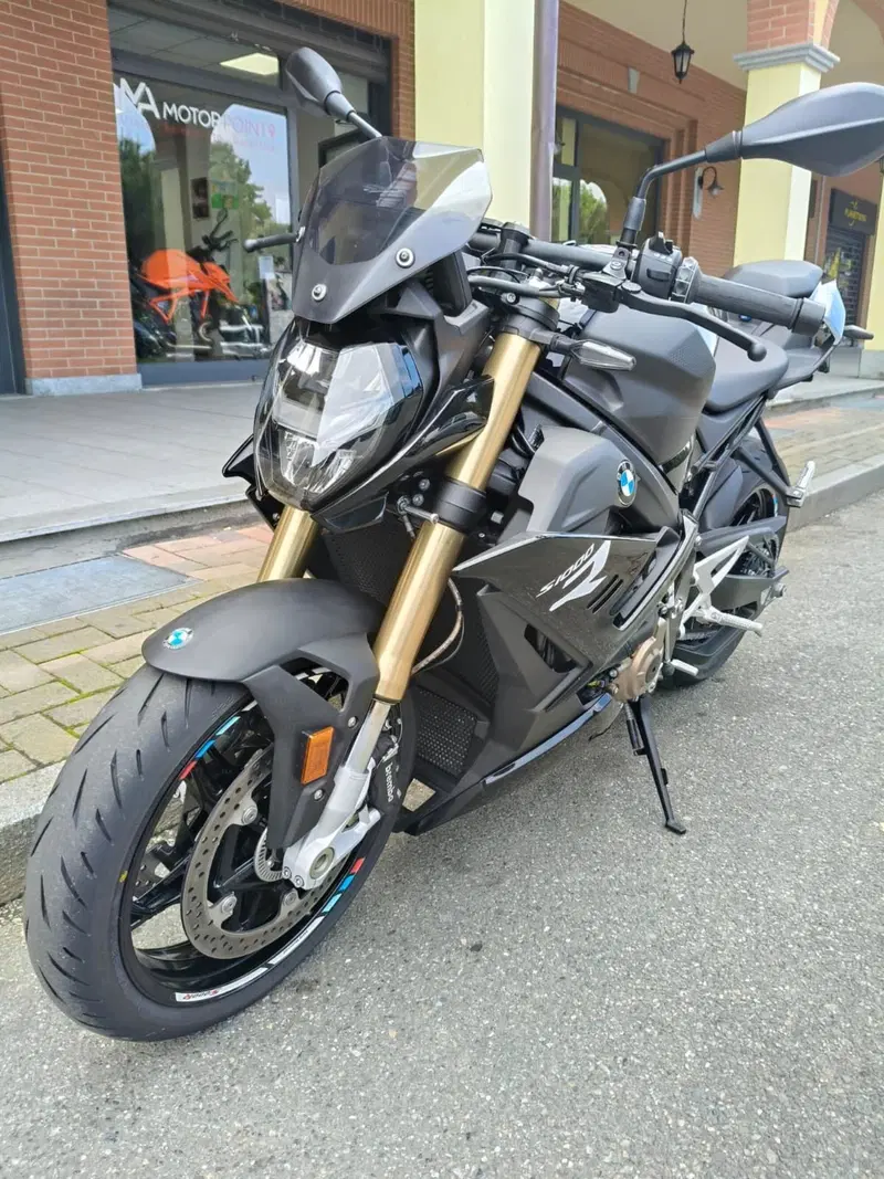 Bmw S 1000 R (2021 - 24) (4)