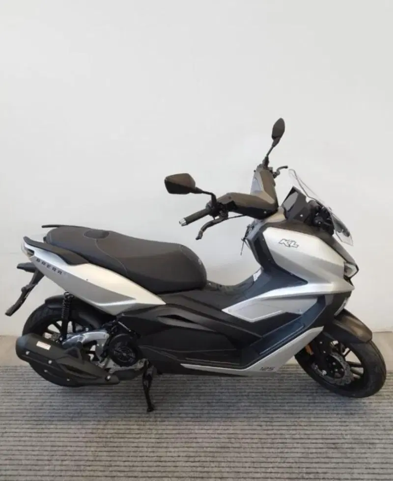 Kl Brera 125+ (2025 - 26) (4)