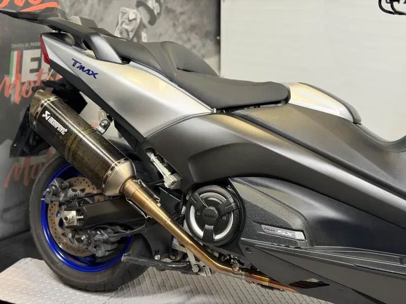 Yamaha T-Max 530 SX (2017 - 19) (3)