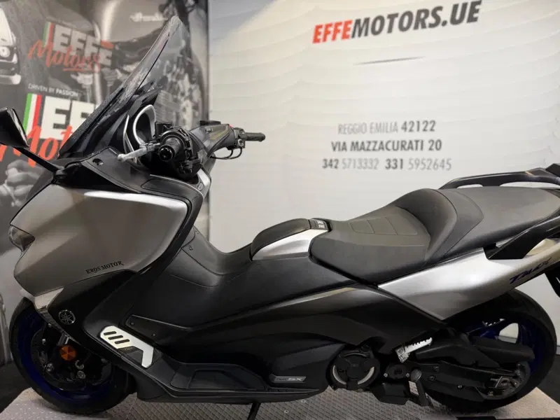 Yamaha T-Max 530 SX (2017 - 19) (7)