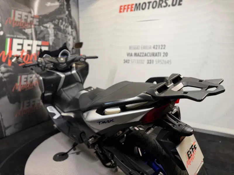 Yamaha T-Max 530 SX (2017 - 19) (11)