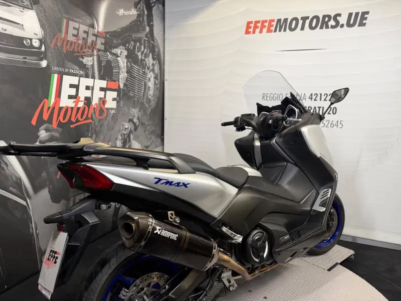 Yamaha T-Max 530 SX (2017 - 19) (12)