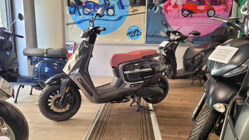 Velocifero Tennis 125 (2025 - 26)