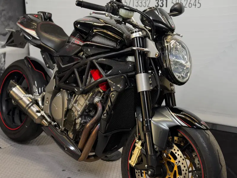 MV Agusta Brutale 910 R (2006 - 11) (6)