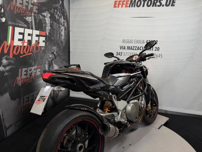 MV Agusta Brutale 910 R (2006 - 11) (15)