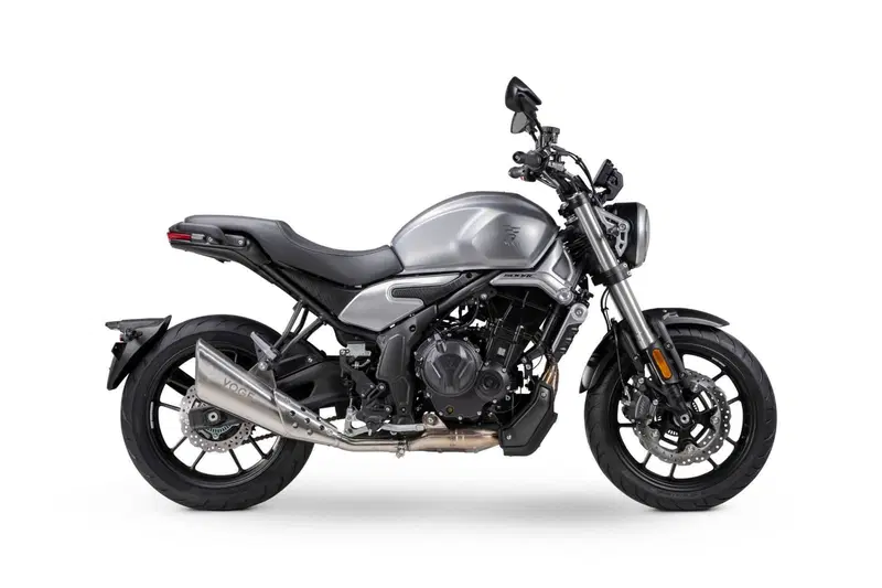 Voge Trofeo 500AC (2022 - 26) (2)