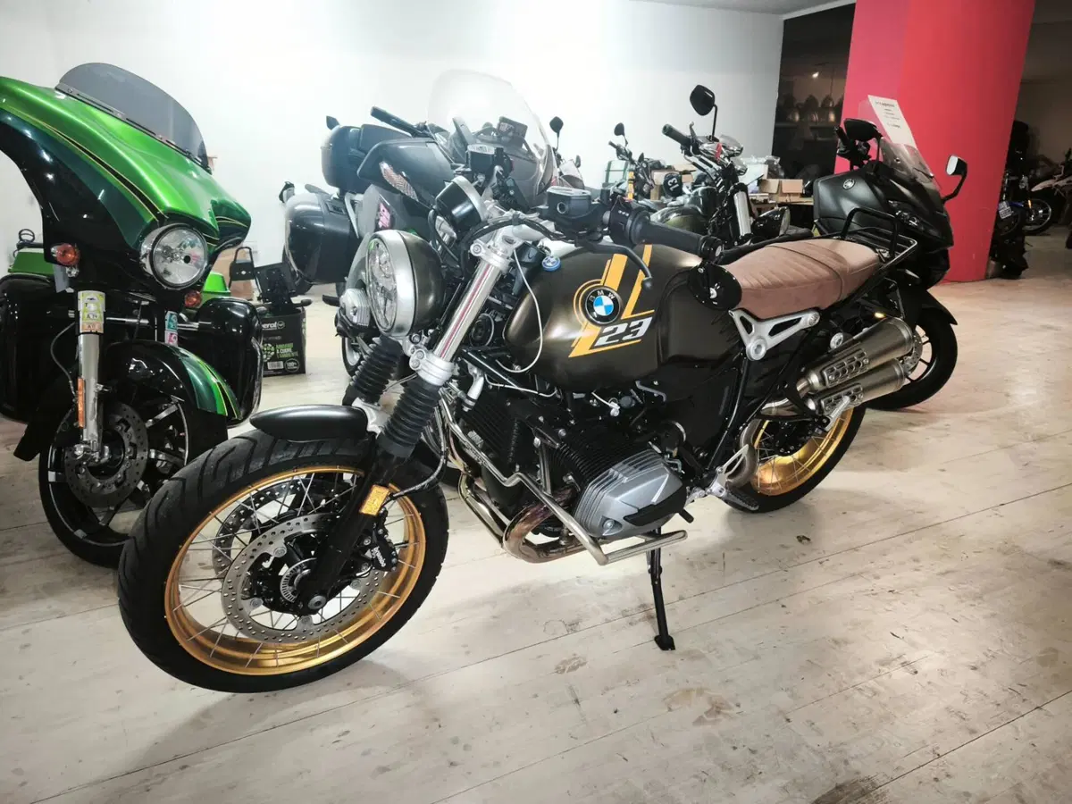 Bmw R nineT Scrambler (2021 - 24) (2)
