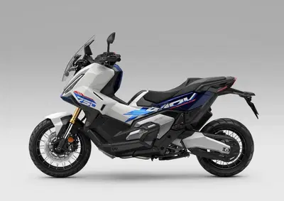 Honda X-ADV 750 (2025 - 26) nuova