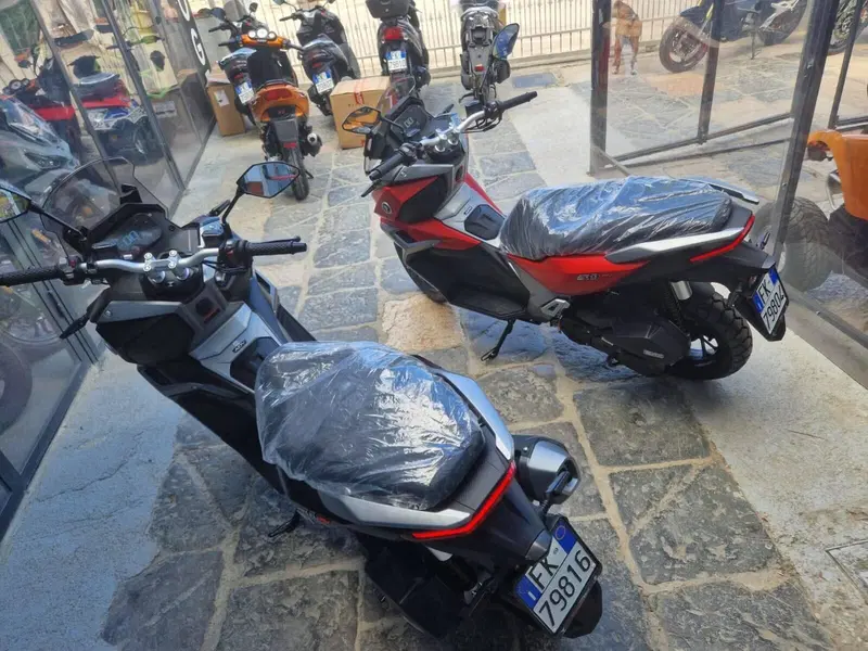 Voge Sfida SR1 ADV (2023 - 26) (10)