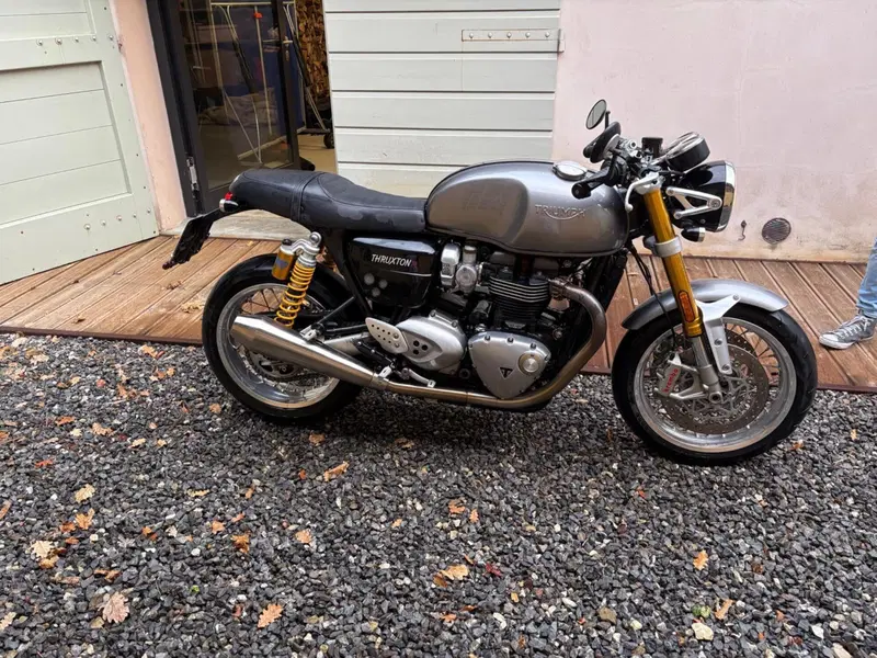 Triumph Thruxton 1200 R (2016) (5)