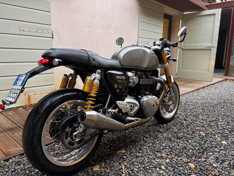 Triumph Thruxton 1200 R (2016) (7)