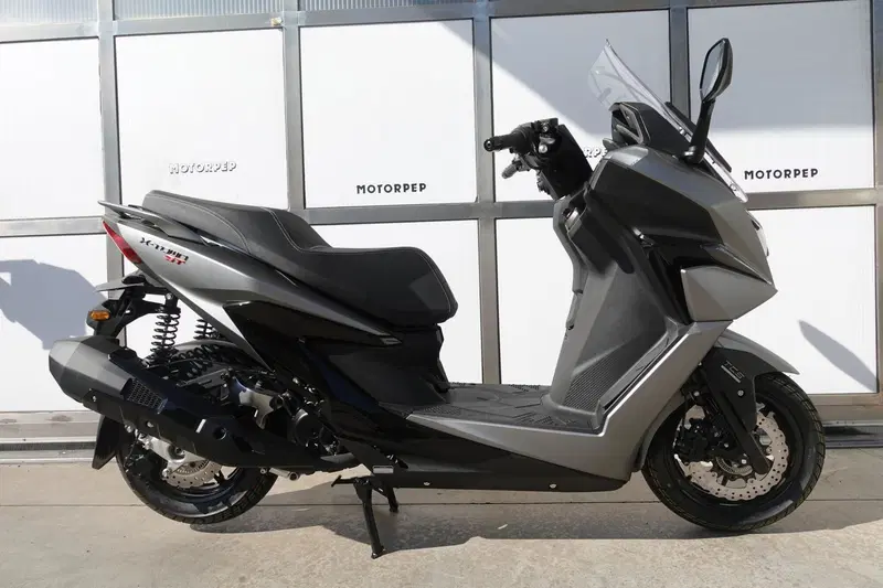 Kymco X-Town 250ST (2026) (2)