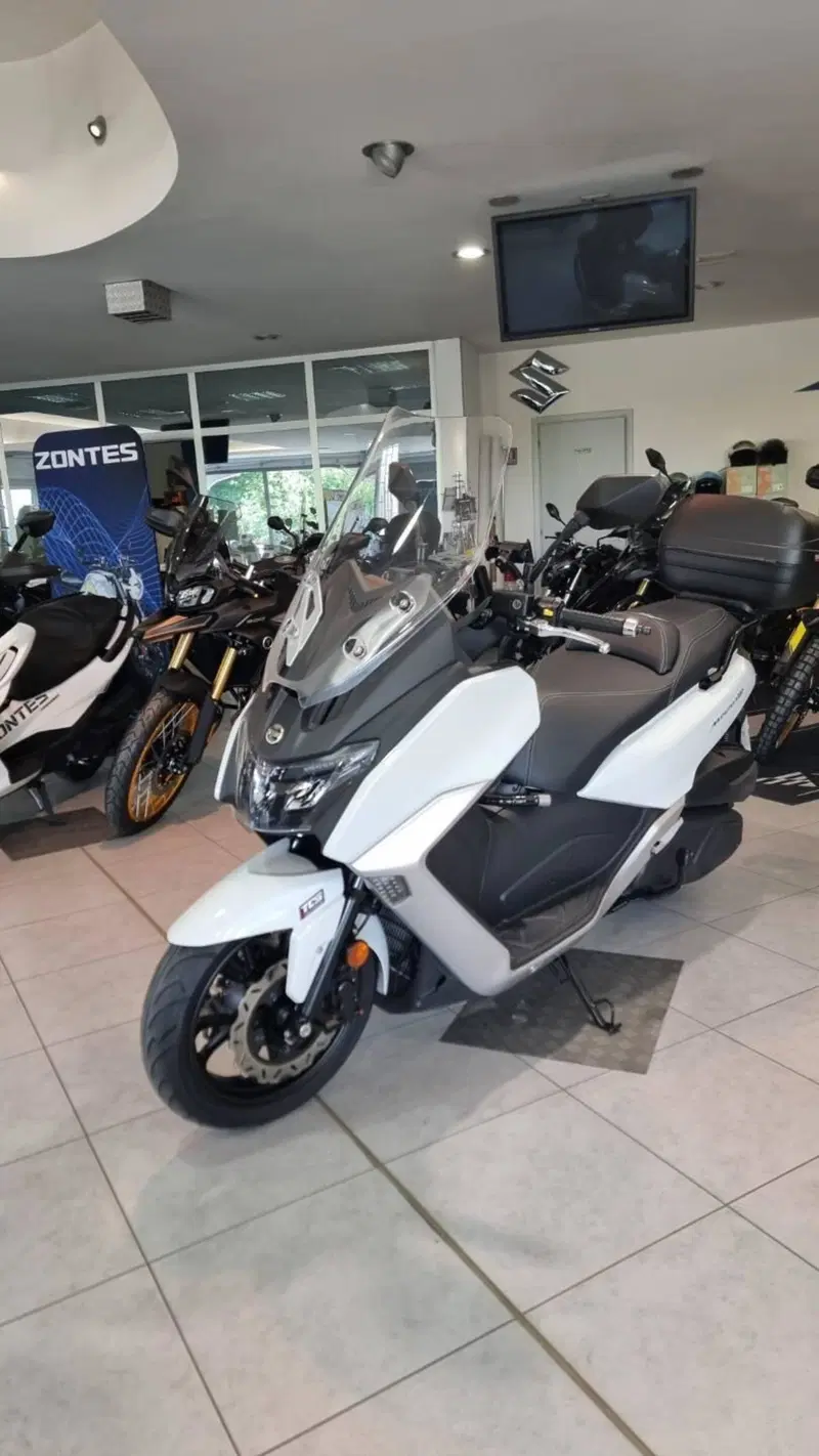 Sym Maxsym 400 (2021 - 25) (4)