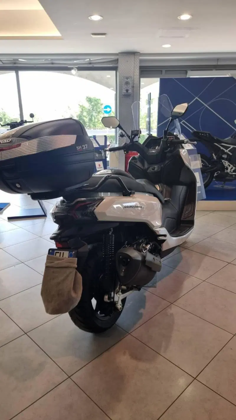 Sym Maxsym 400 (2021 - 25) (6)