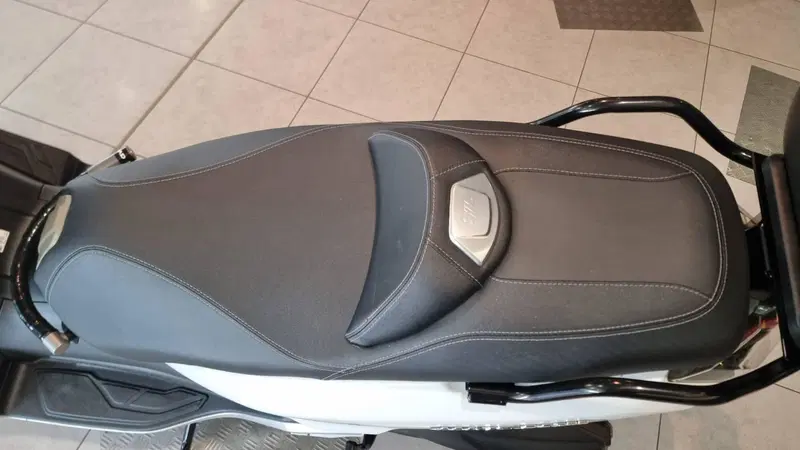 Sym Maxsym 400 (2021 - 25) (14)